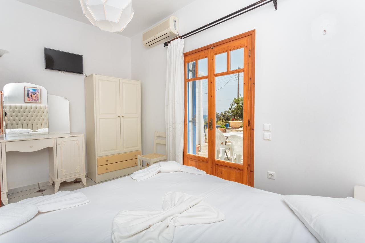 Ragoussis House Apartment Logaras Exterior photo
